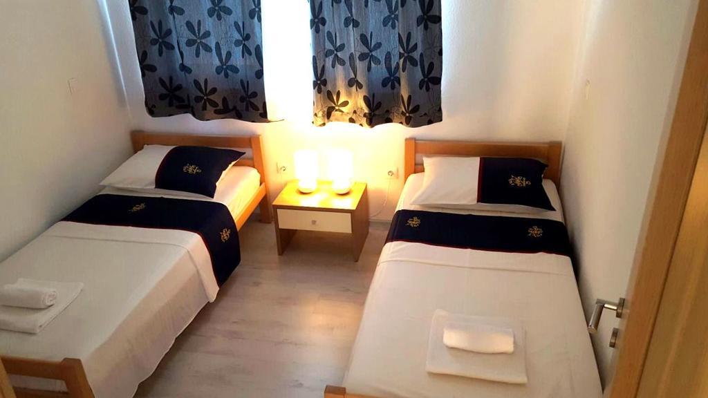Apartment Jurcevic Trogir Ngoại thất bức ảnh